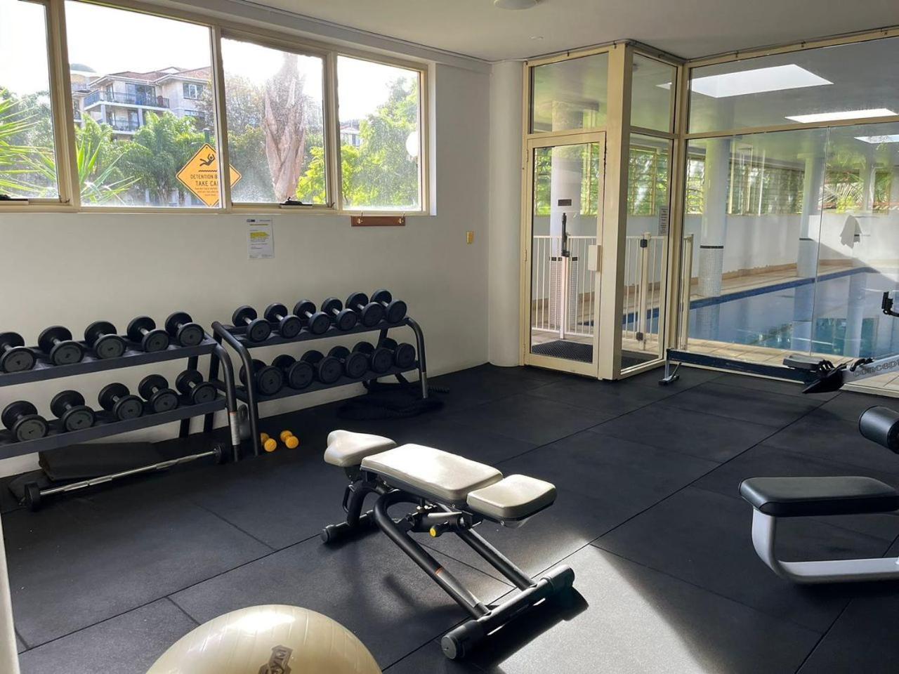 Apartment 37r Magnificent District Views 2bedroom Abnb With Free Parking Sydney